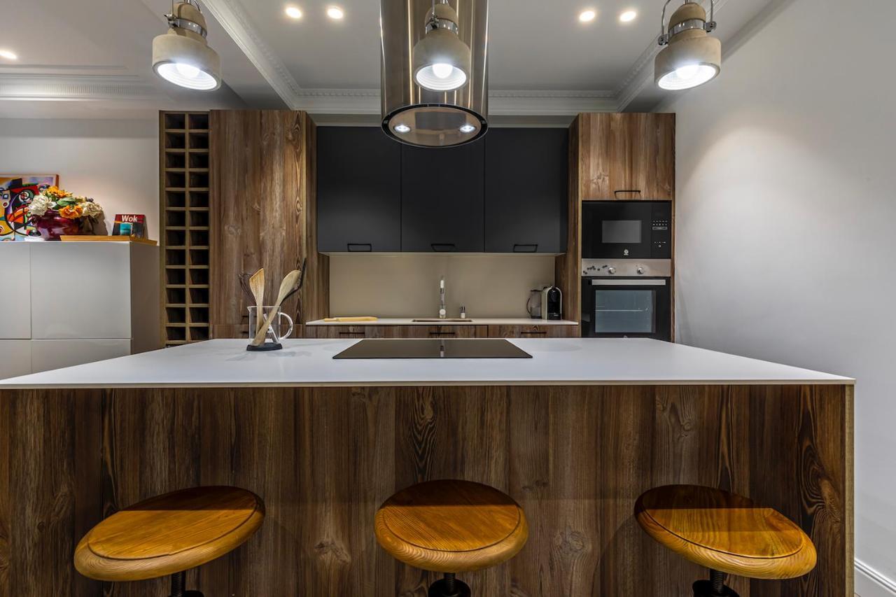 110 M2 Central Apartment In Abando Close To Guggenheim With Parking 毕尔巴鄂 外观 照片
