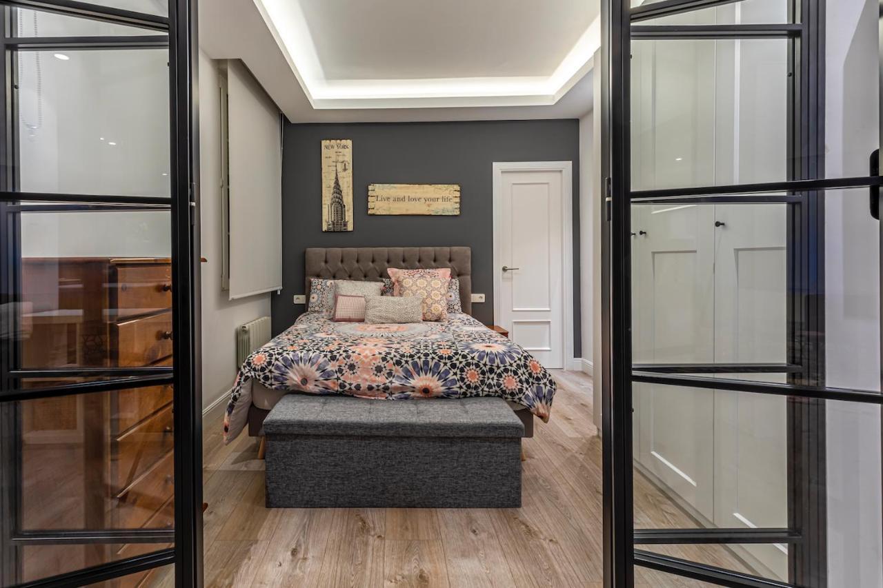 110 M2 Central Apartment In Abando Close To Guggenheim With Parking 毕尔巴鄂 外观 照片