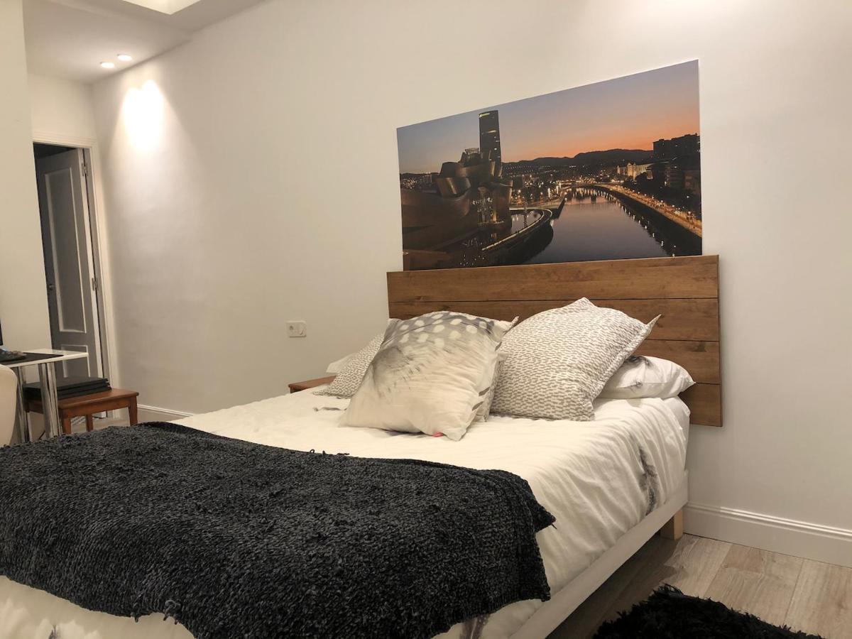 110 M2 Central Apartment In Abando Close To Guggenheim With Parking 毕尔巴鄂 外观 照片